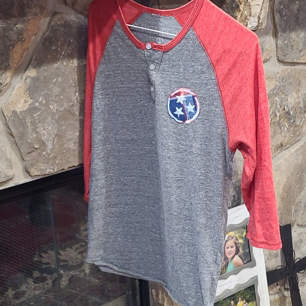 GUC Eliza Dean Tennessee Softball Tee S